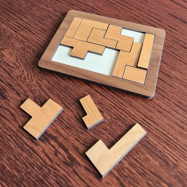 Opposing Grids Puzzle